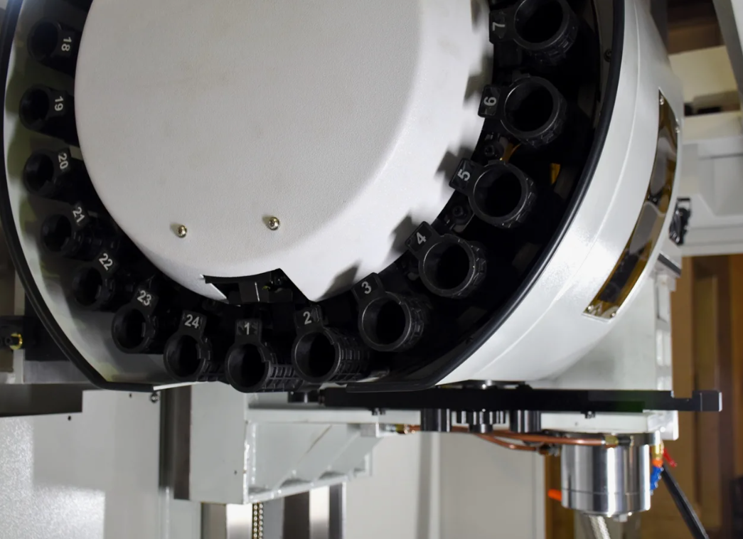 МАГАЗИН АВТОМАТИЧЕСКОЙ СМЕНЫ ИНСТРУМЕНТА НА 24 ПОЗИЦИИ