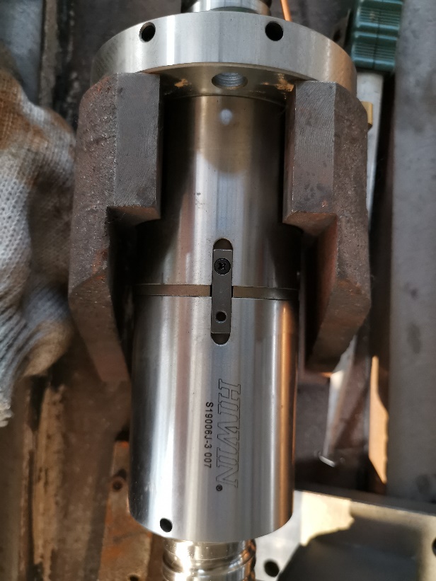 ШАРИКО-ВИНТОВЫЕ ПЕРЕДАЧИ HIWIN