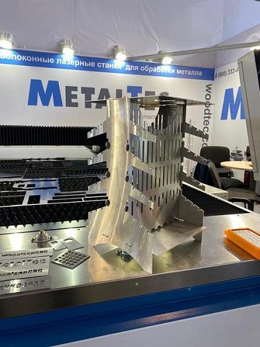 MetalTec 1530 S оптоволоконный лазерный станок для резки металла